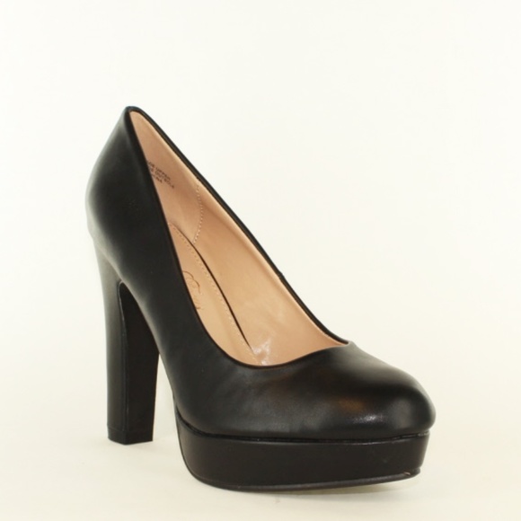 Platform Pumps from Fashion Focus - Jovanka - Black - Picture 2 of 2
